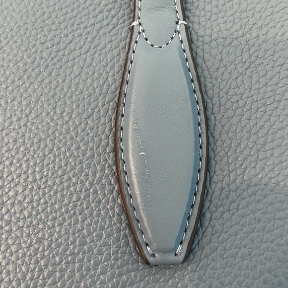 Kate Spade Extra Large Work Tote - Picture 9 of 11